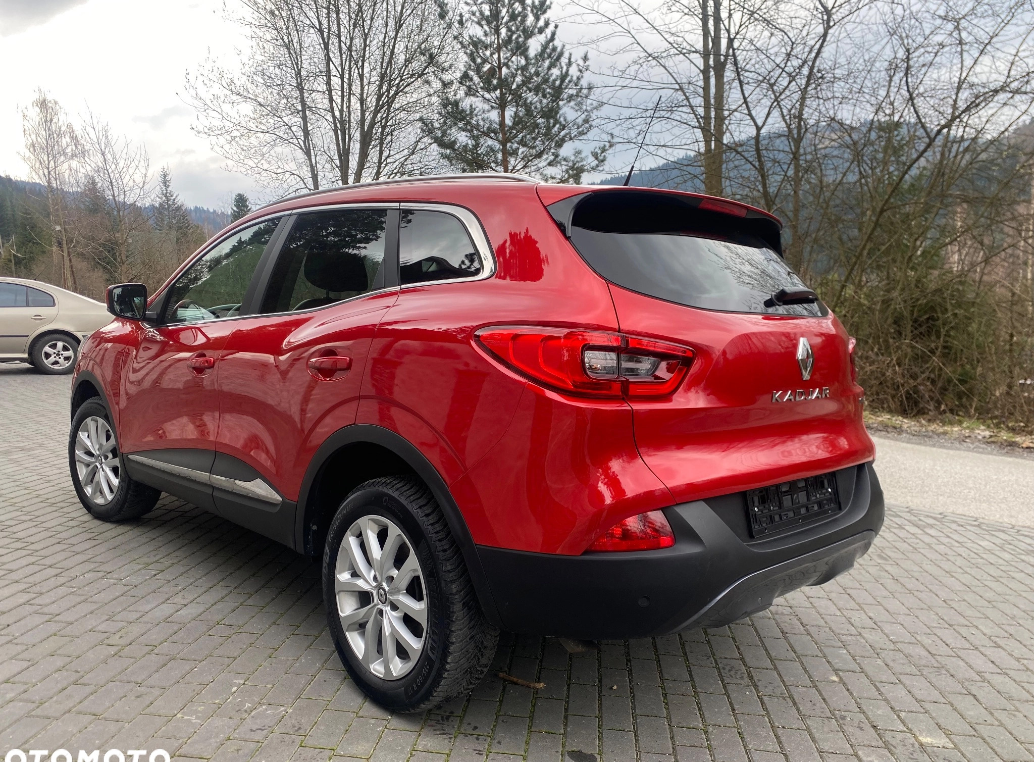 Renault Kadjar cena 52500 przebieg: 179000, rok produkcji 2015 z Konstantynów Łódzki małe 352